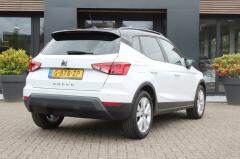 SEAT-Arona-3